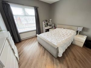 Photo 5- click for photo gallery